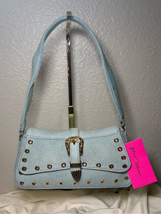 Betsey Johnson Handbags - 🩵 Betsey Johnson Denim Shoulder Bag NWT